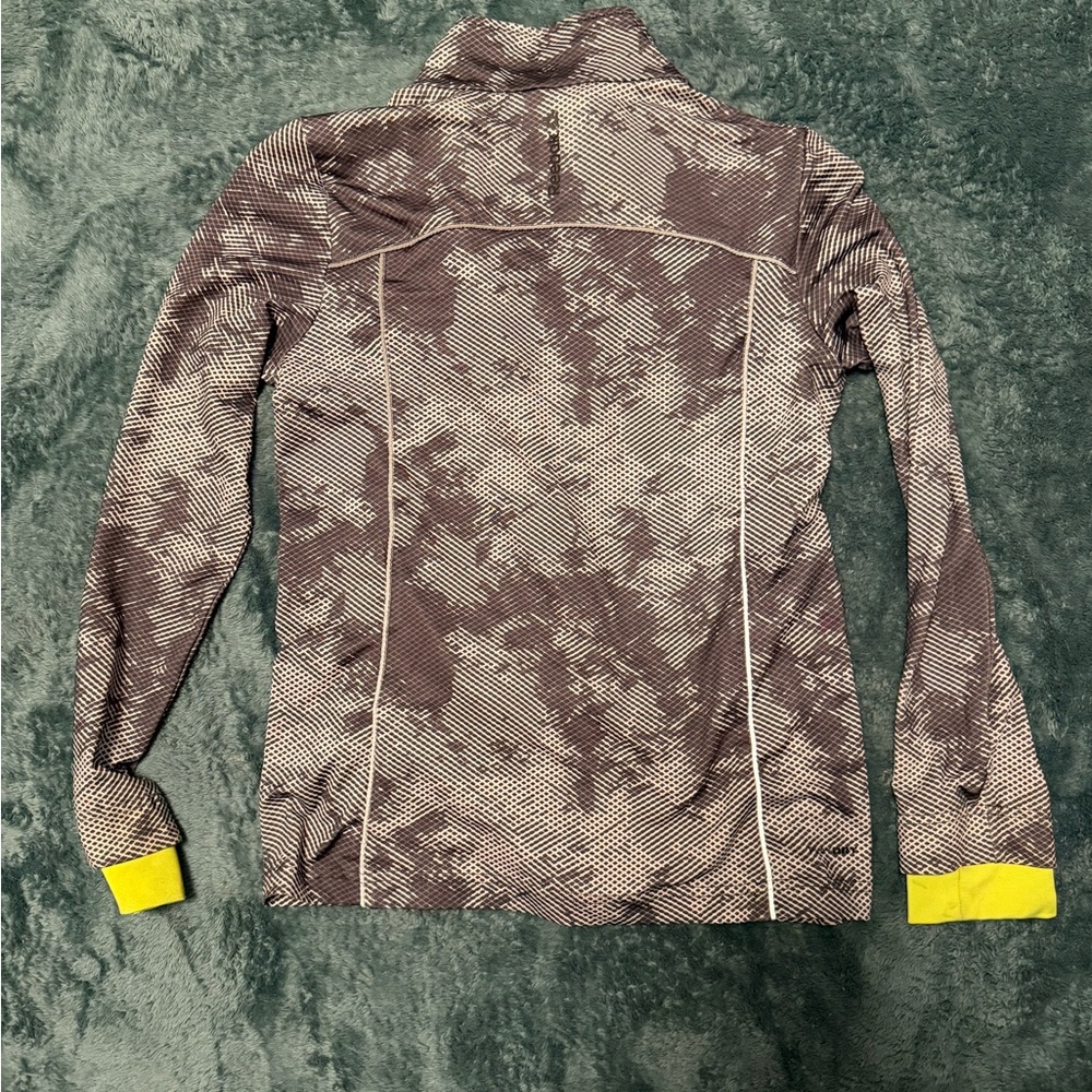 Reebok Women's Patterned Jacket with Yellow Highlights - Picture 3 of 3